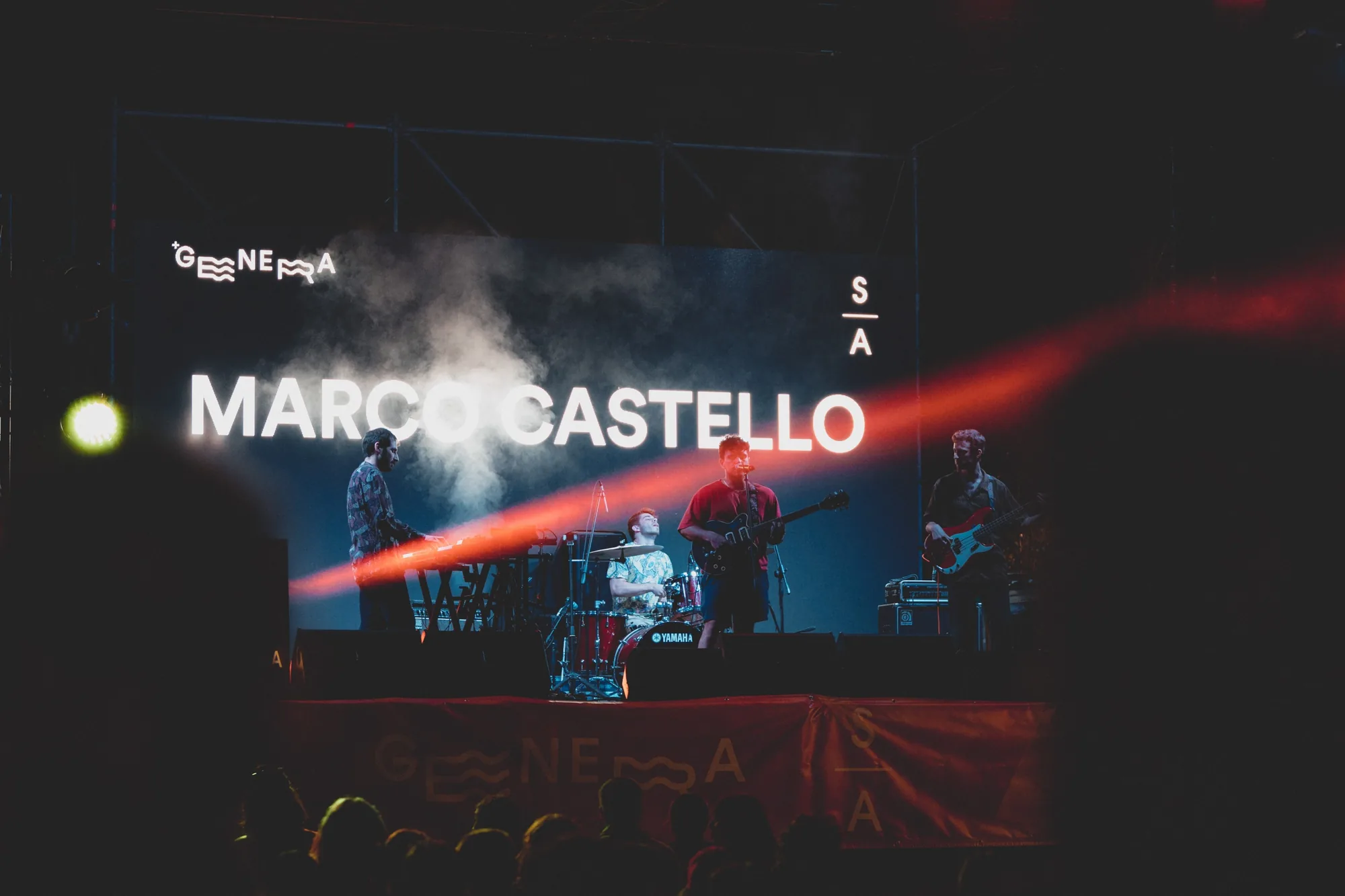 Marco Castello e band sul palco di Genera
